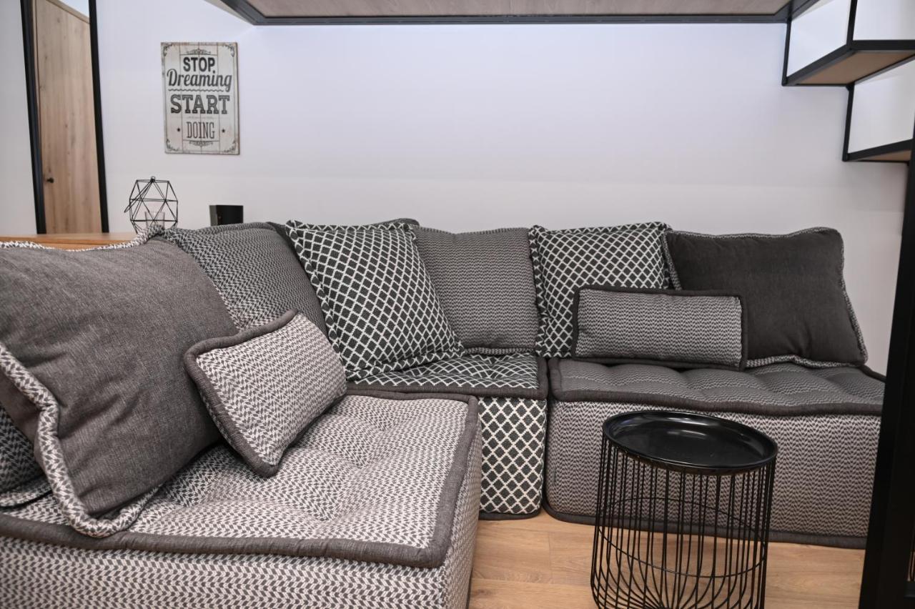 Appartamento Urban Loft By Neuvel Atene Esterno foto